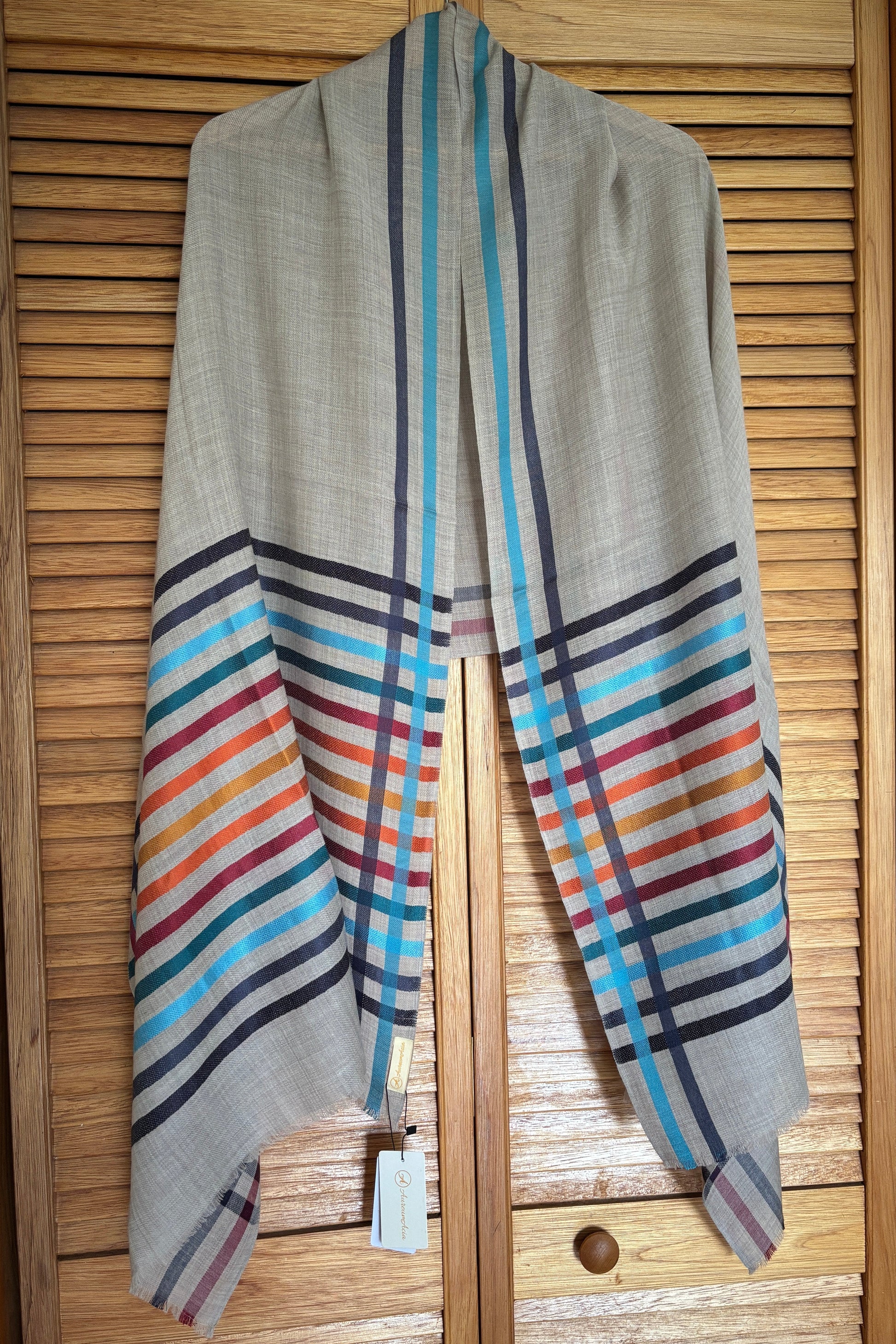 Wool-Silk Stole with Rainbow Edge-Grey