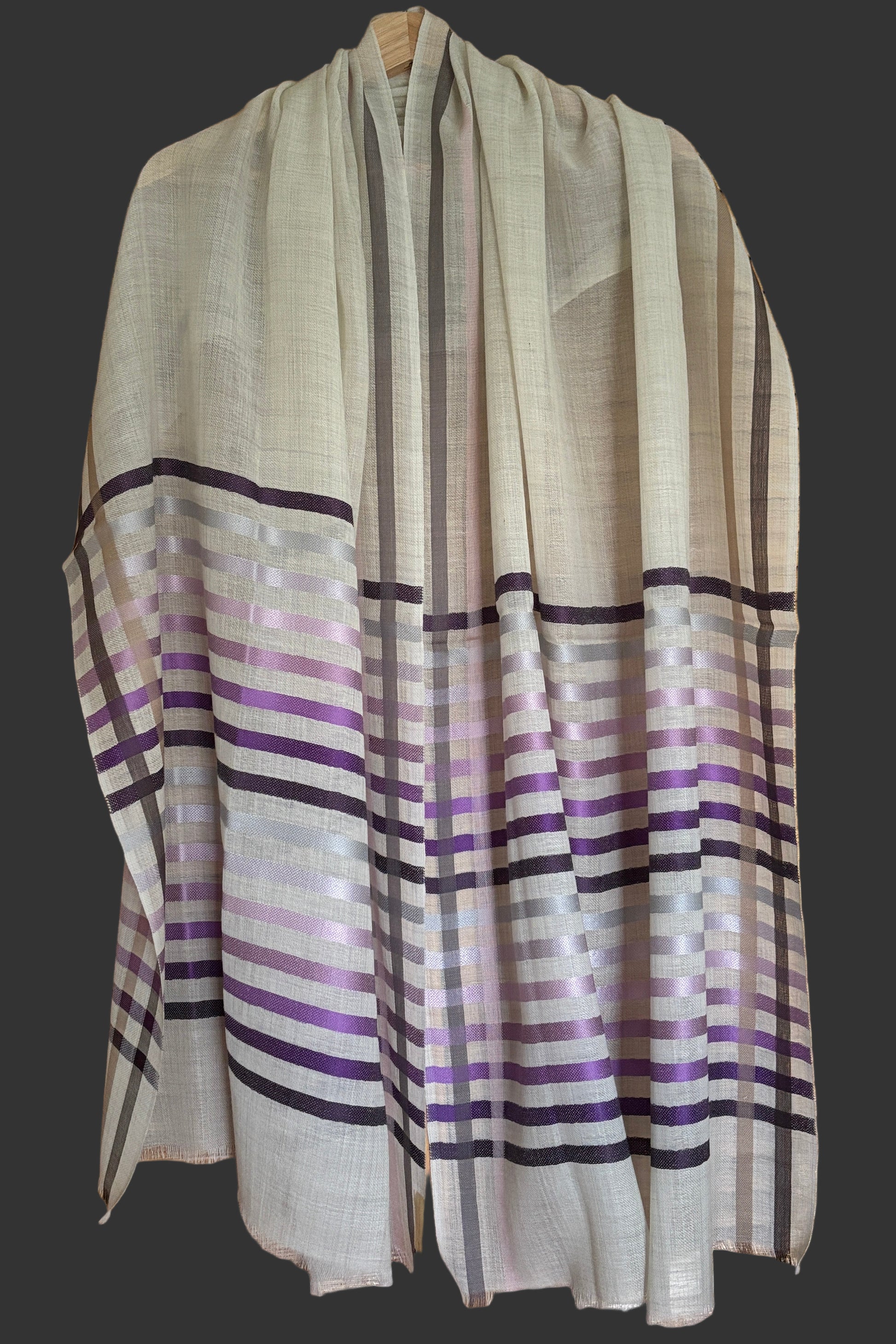 Cream coloured Wool-Silk Stole with Rainbow Edge