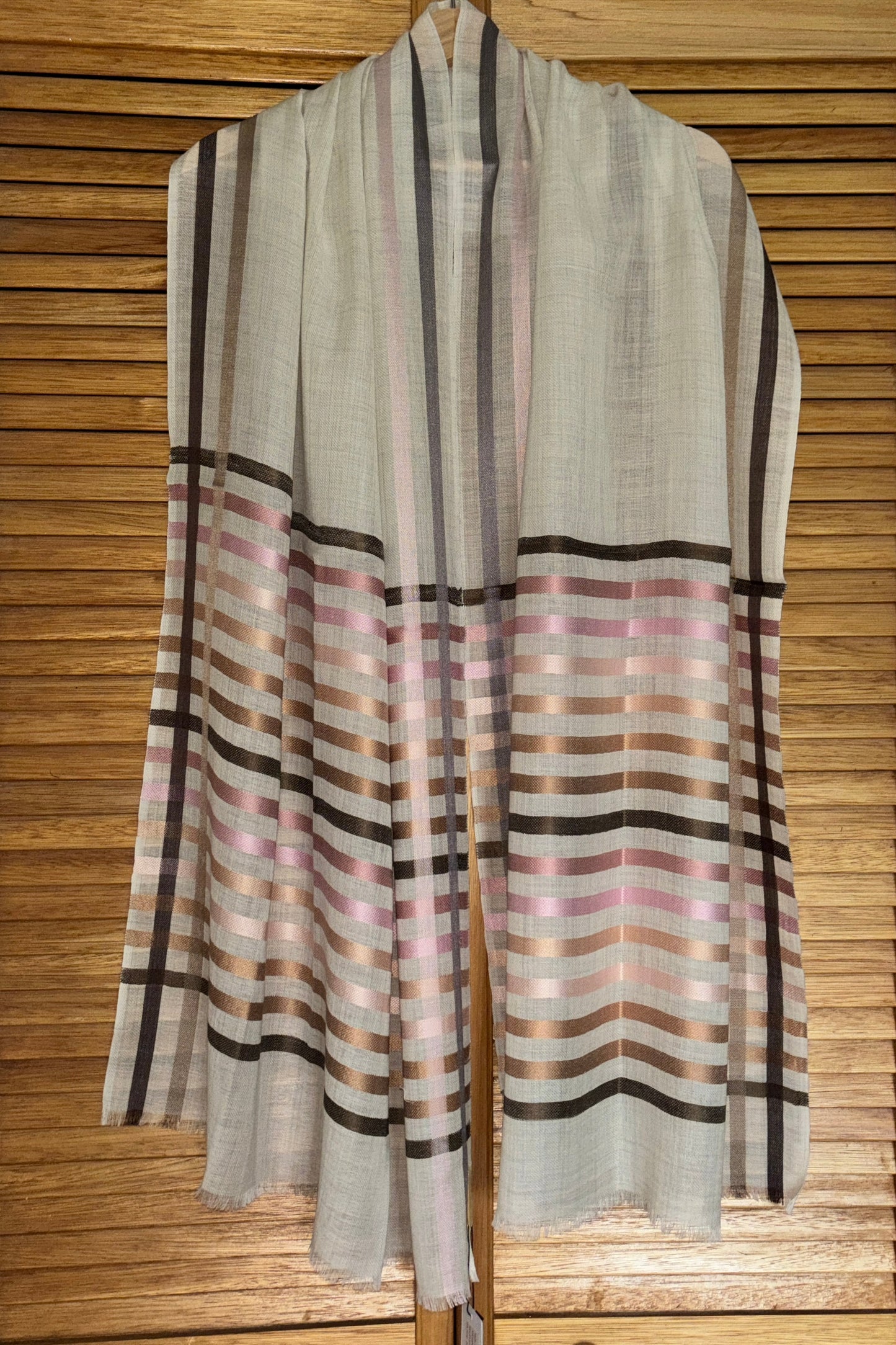 Cream coloured Wool-Silk Stole with Rainbow Edge