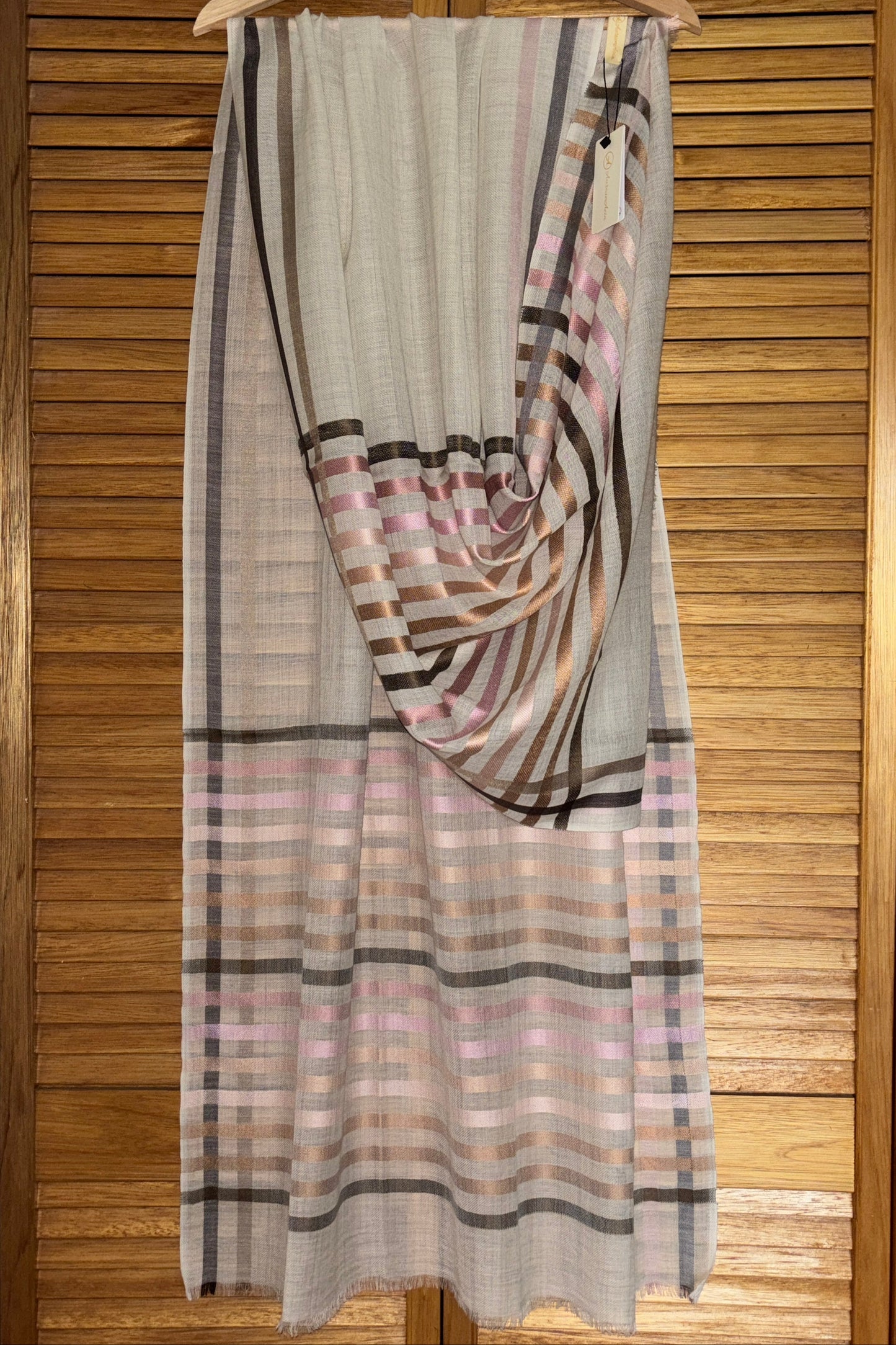 Cream coloured Wool-Silk Stole with Rainbow Edge