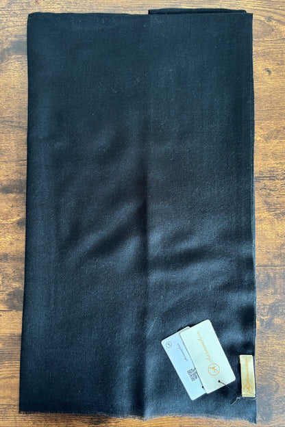 Black solid stole of silk, cashmere and wool 