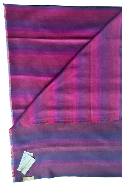 Navy and magenta colour lined wool stole