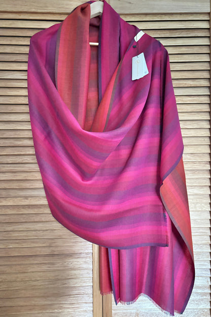 Hot pink and rust colour lined wool stole